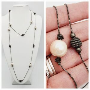 14KGP Vintage Faux Glass Cream Pearl Coiled Antiqued White Gold Bead Necklace